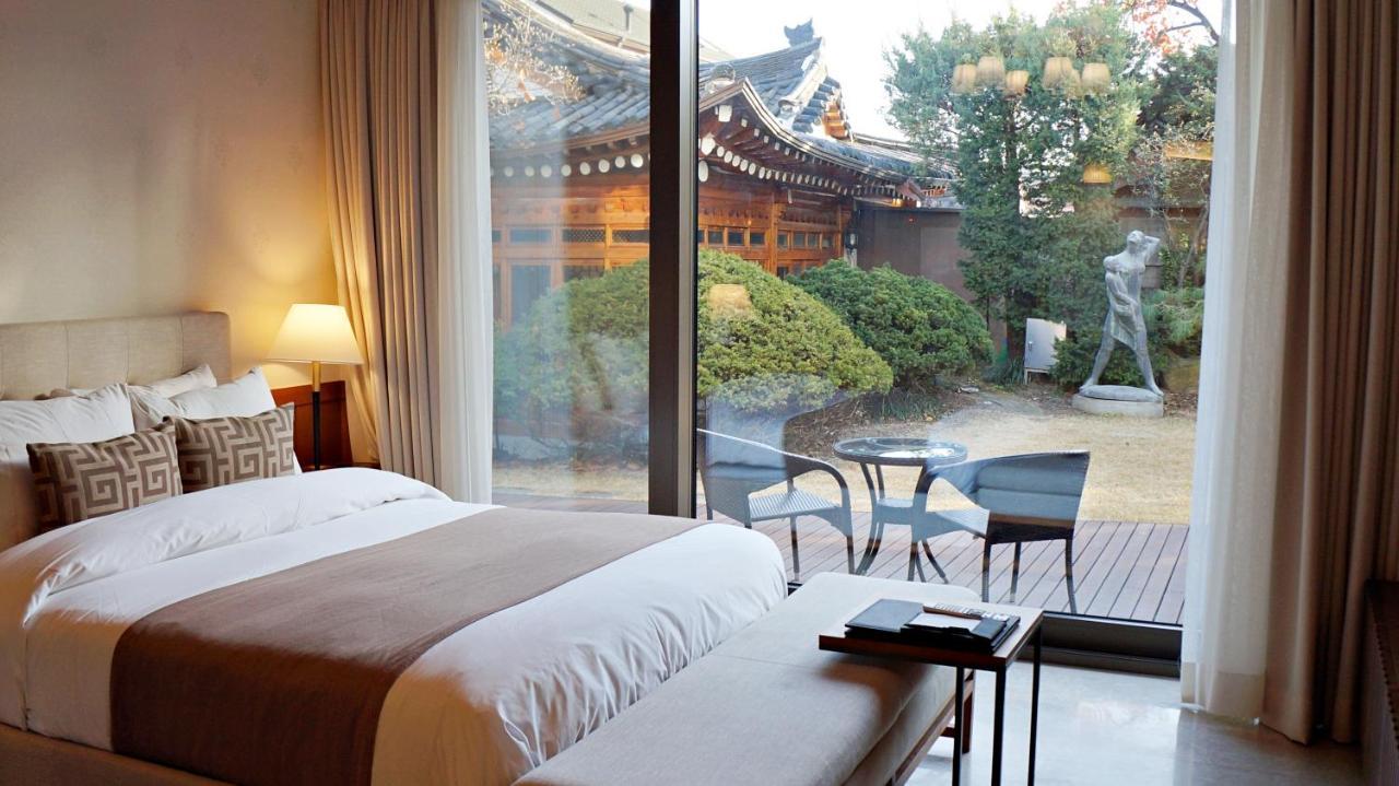 Bonum 1957 Hanok And Boutique Seoul Bagian luar foto