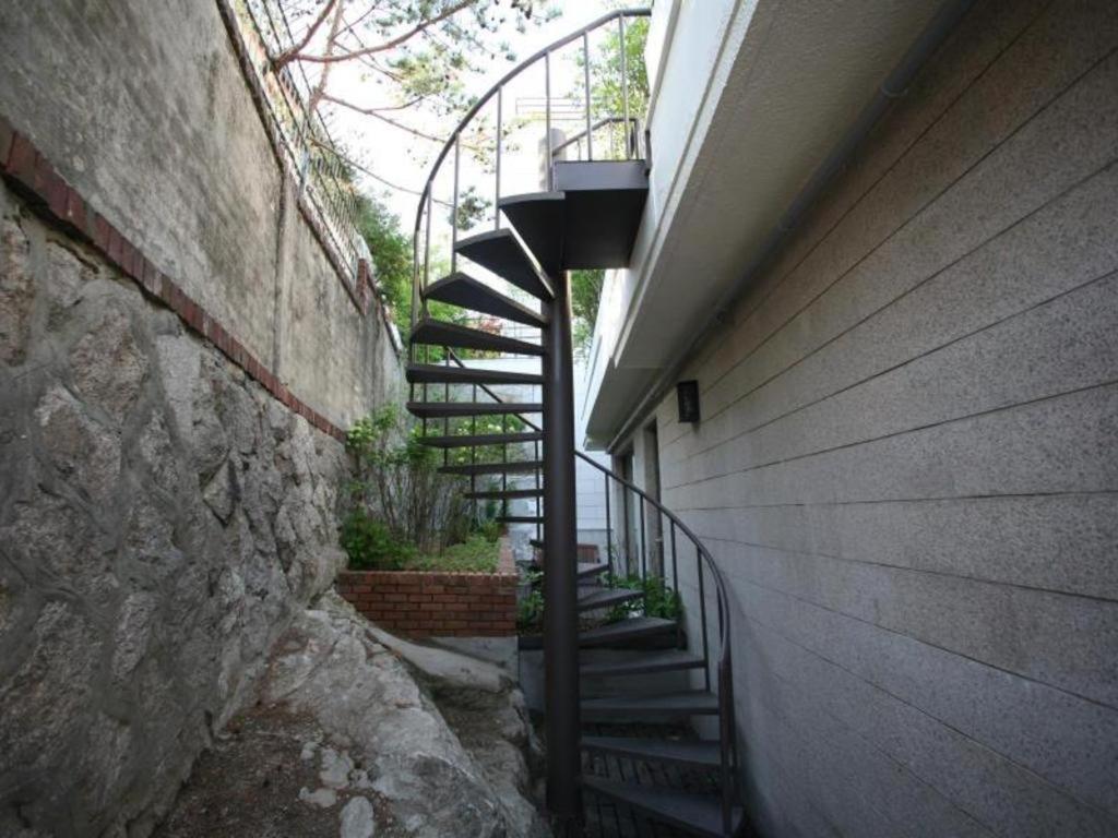 Bonum 1957 Hanok And Boutique Seoul Bagian luar foto